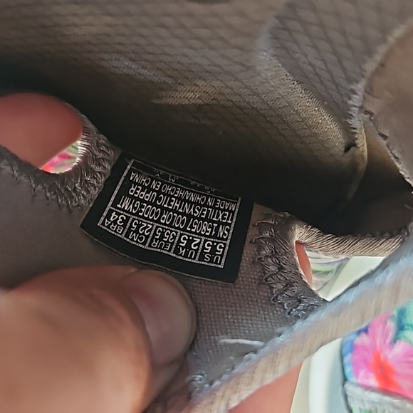 Skechers floral slip On mules - Picture 7 of 10